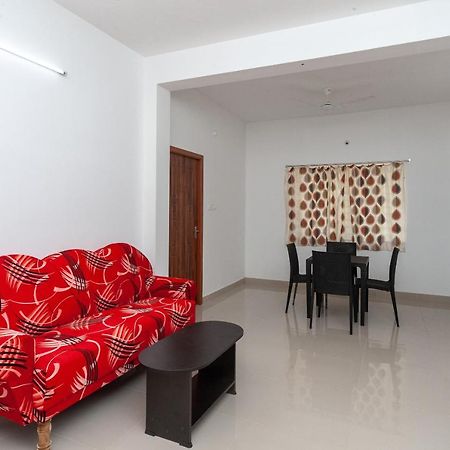 Oyo 19663 Greenways Residential Homestay Pūrnānkuppam Exteriör bild