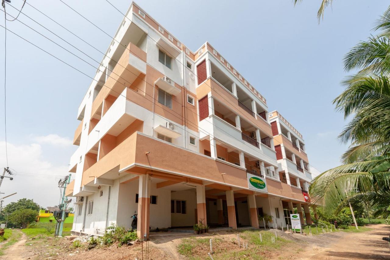 Oyo 19663 Greenways Residential Homestay Pūrnānkuppam Exteriör bild