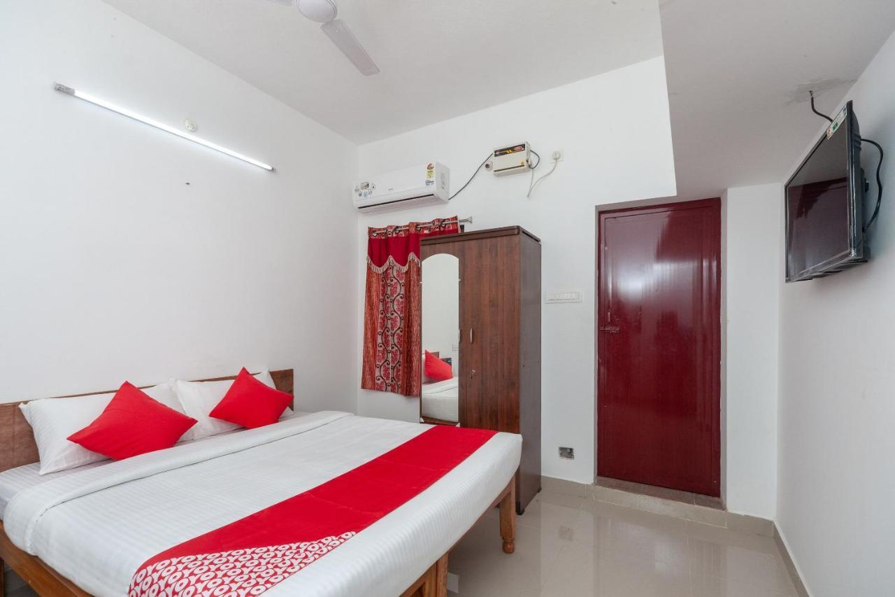 Oyo 19663 Greenways Residential Homestay Pūrnānkuppam Exteriör bild
